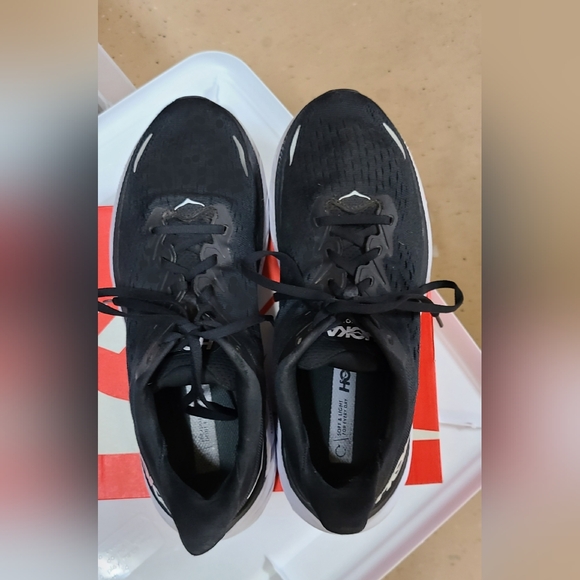 Hoka One Clifton Black White Running Sneakers Women 10.5B Or Men 9 - Picture 9 of 11